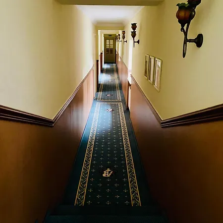 Frühstückspension Schloss Karow Plau am See