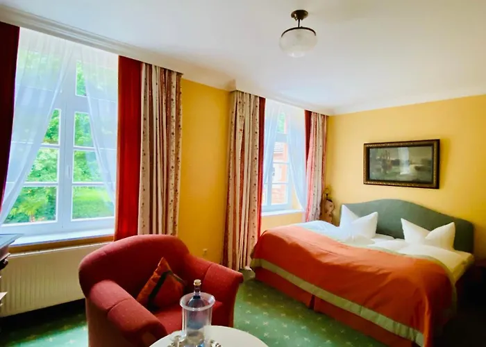 Frühstückspension Schloss Karow *